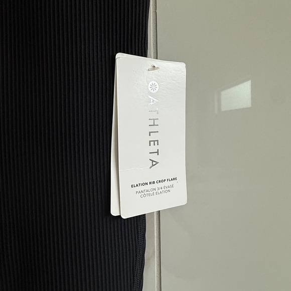 NWT Athleta Elation Flare Leggings *Crop* Flare Pant Ribbed Black Size Small S - Picture 5 of 8